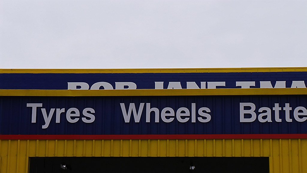 Tyres & Wheels